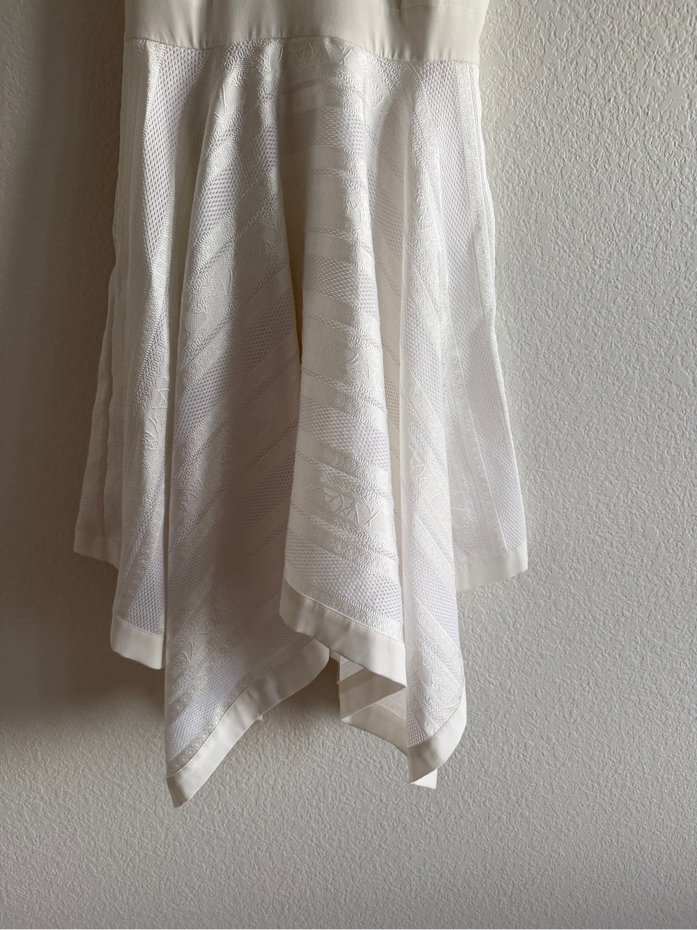 Ted Baker White Halter High-Low Handkerchief Hem Dress Ted size 2 US size 6 - Picture 6 of 12